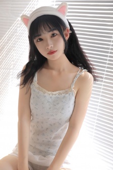 《交换:完美的邻居》2020在线观看